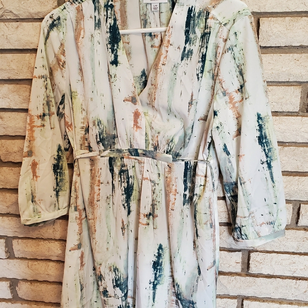 Liz Lange Maternity top